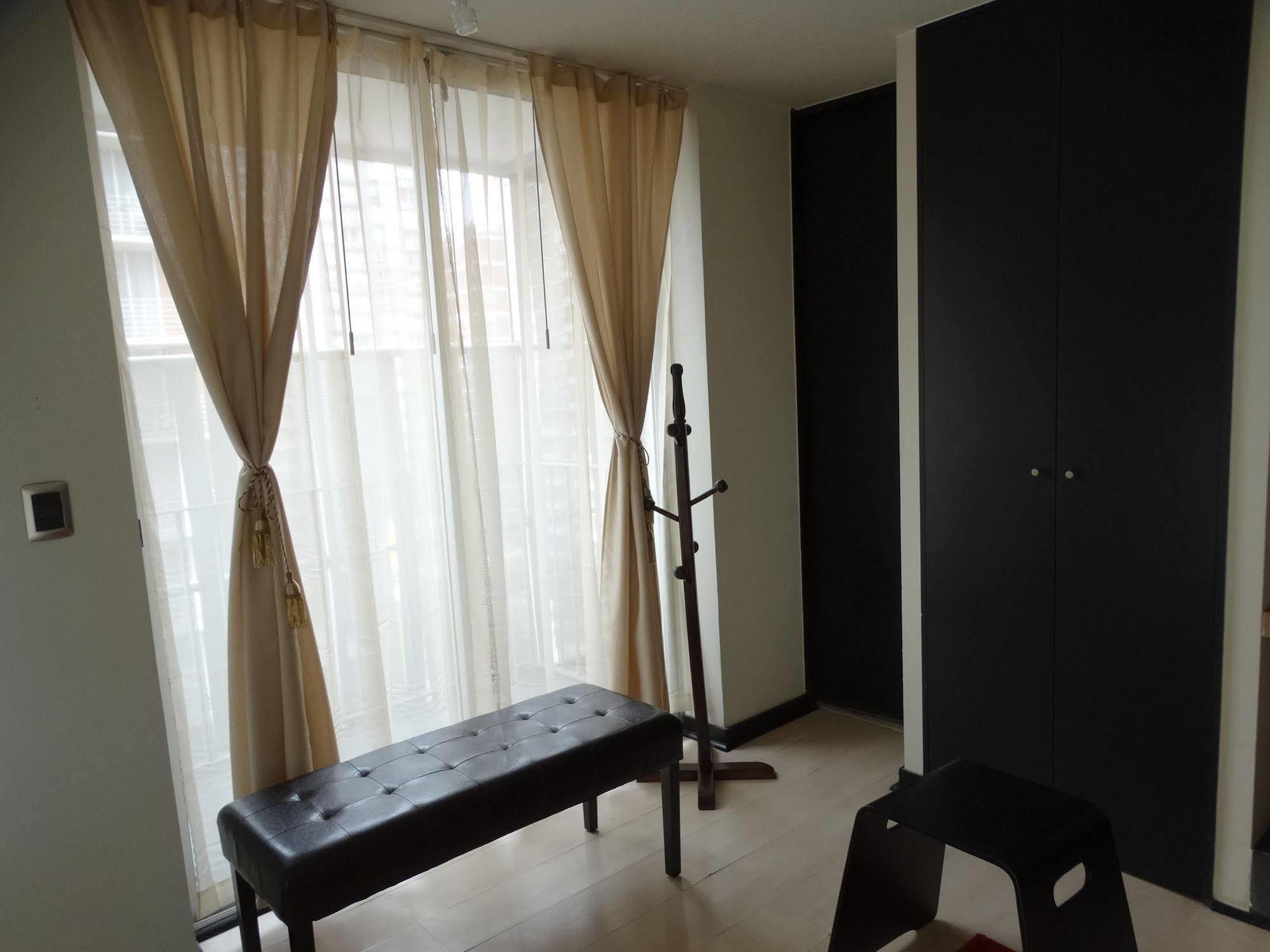 Departamentos Amoblados Santiago Hotel Екстериор снимка