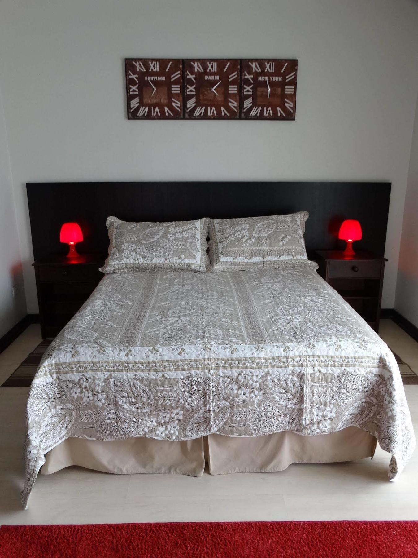 Departamentos Amoblados Santiago Hotel Екстериор снимка